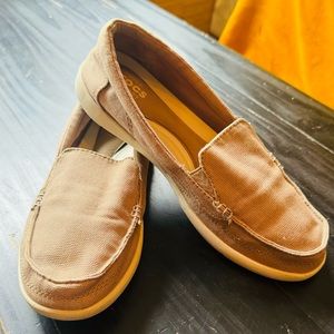 Crocs tan canvas shoes women’s-size 7